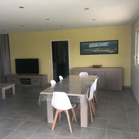 בית נופש Chez Karine Les Moitiers-d'Allonne